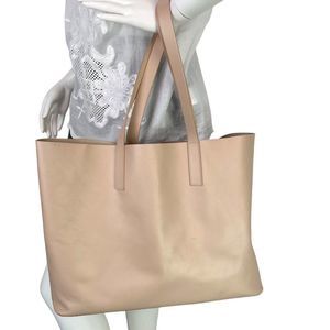 Everlane The Day Market Leather Tote in Light Nude Taupe